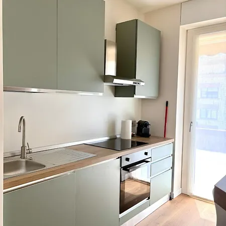 Apartament Sun - Bright With Sunny Terrace Conegliano
